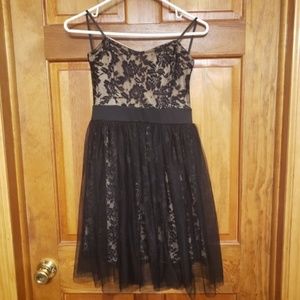 Strapless Lace Tulle Dress Medium finn & clover